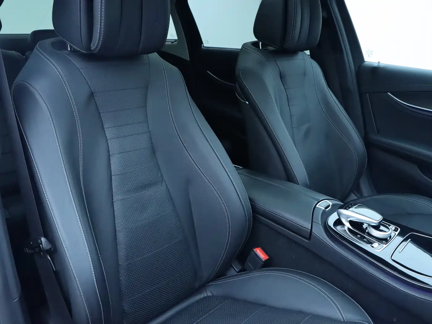 Mercedes-Benz E-Class 2017 E 320 L Sport 4MATIC фото 10