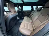 Фото 24 - Volvo V90