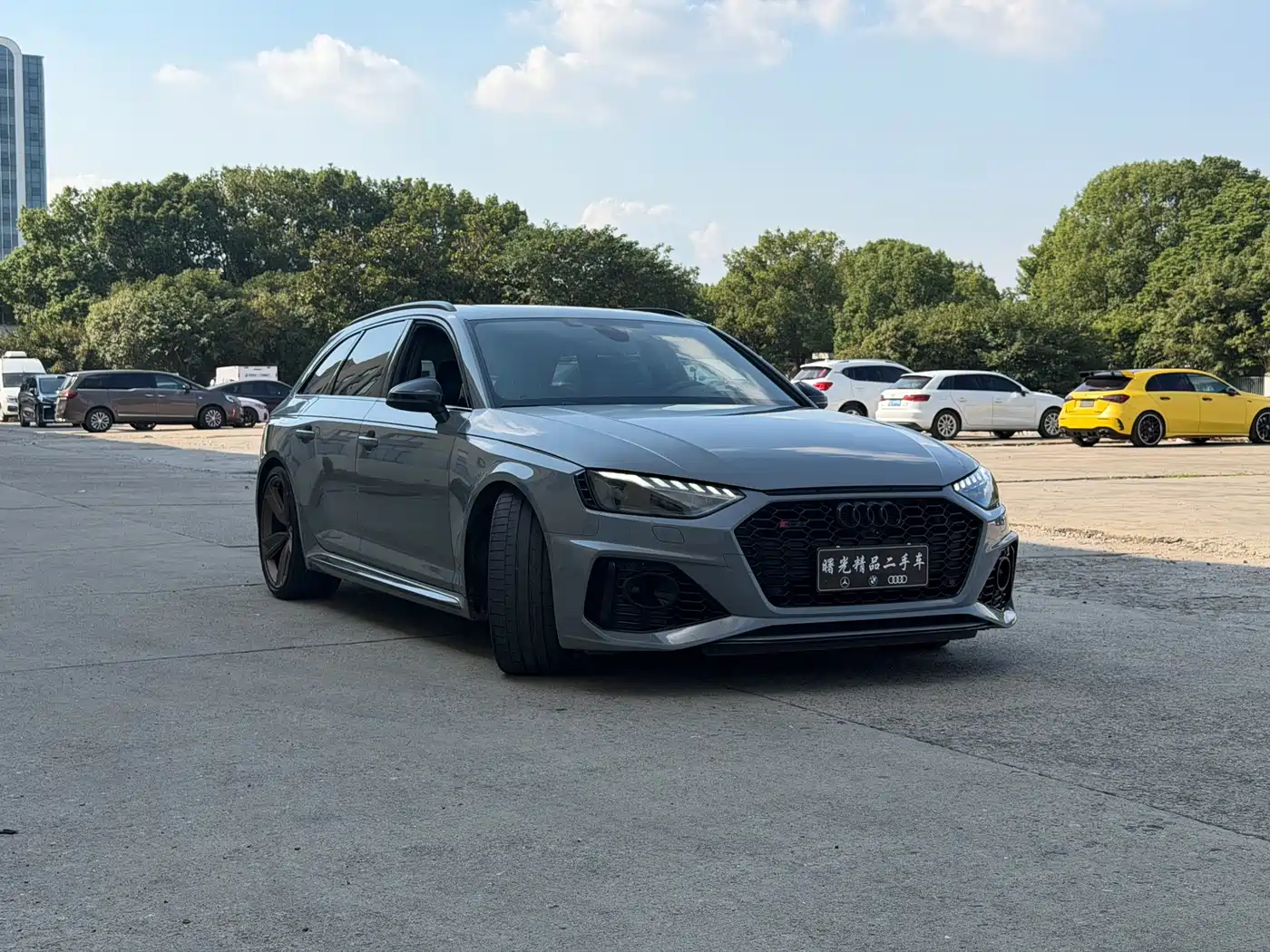 Audi RS 4 2021 2021 RS4 Avant Obsidian Edition