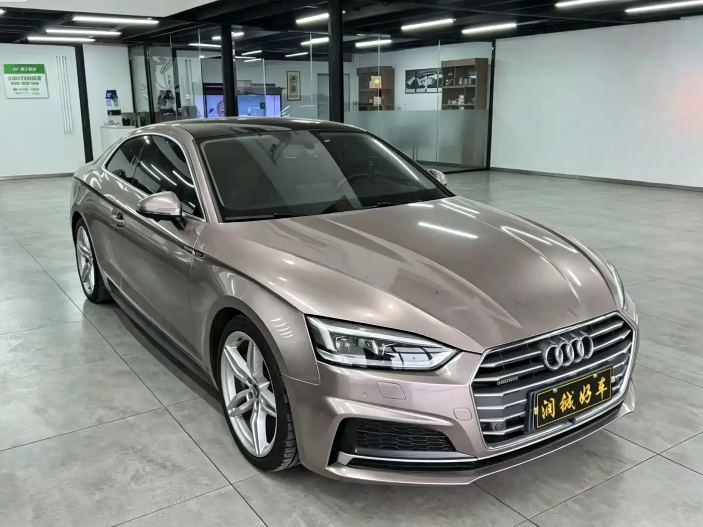 Фото 3 - Audi A5 (Import)