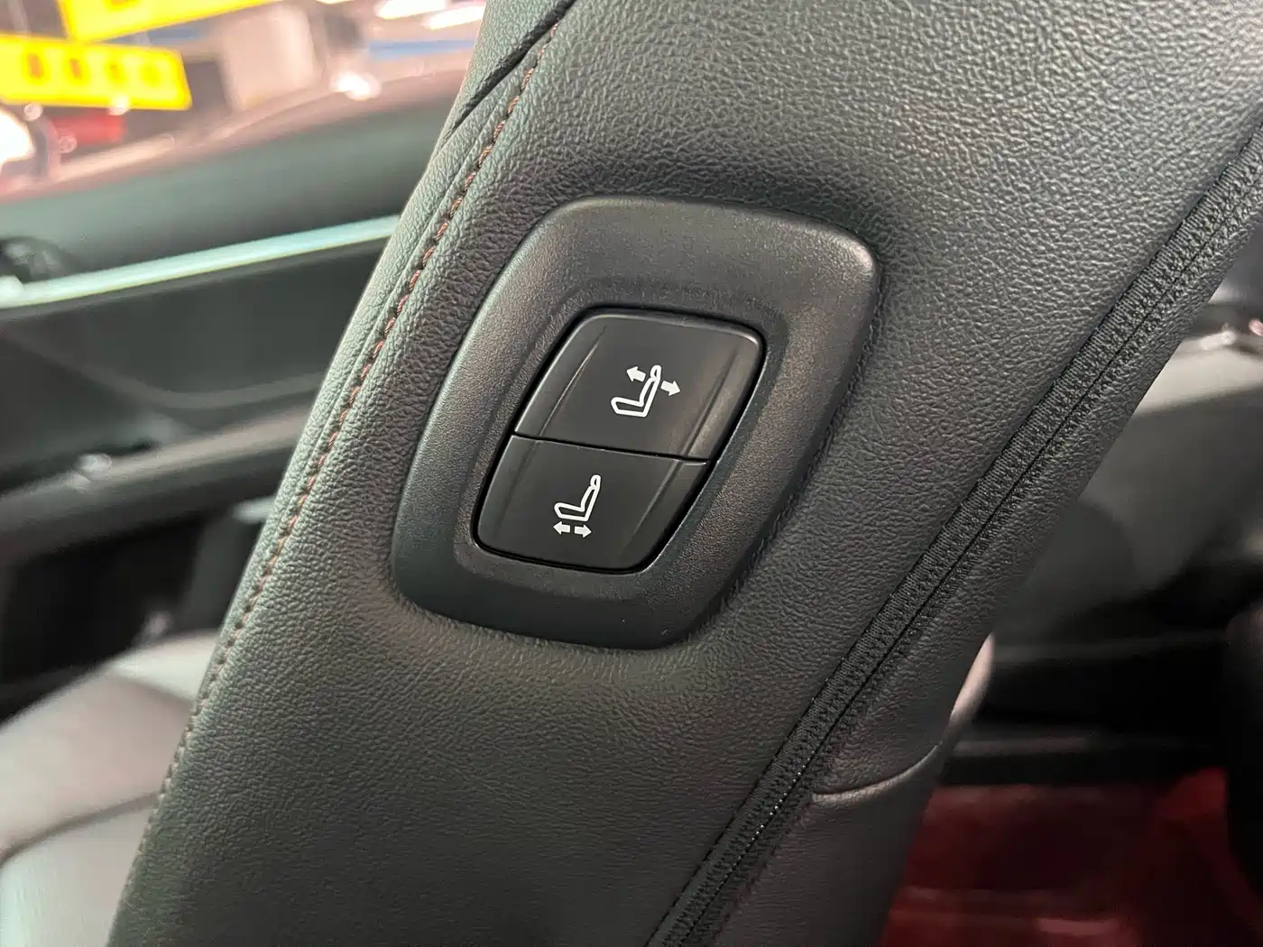 Toyota Camry 2021 2.0G Luxury Edition фото 14