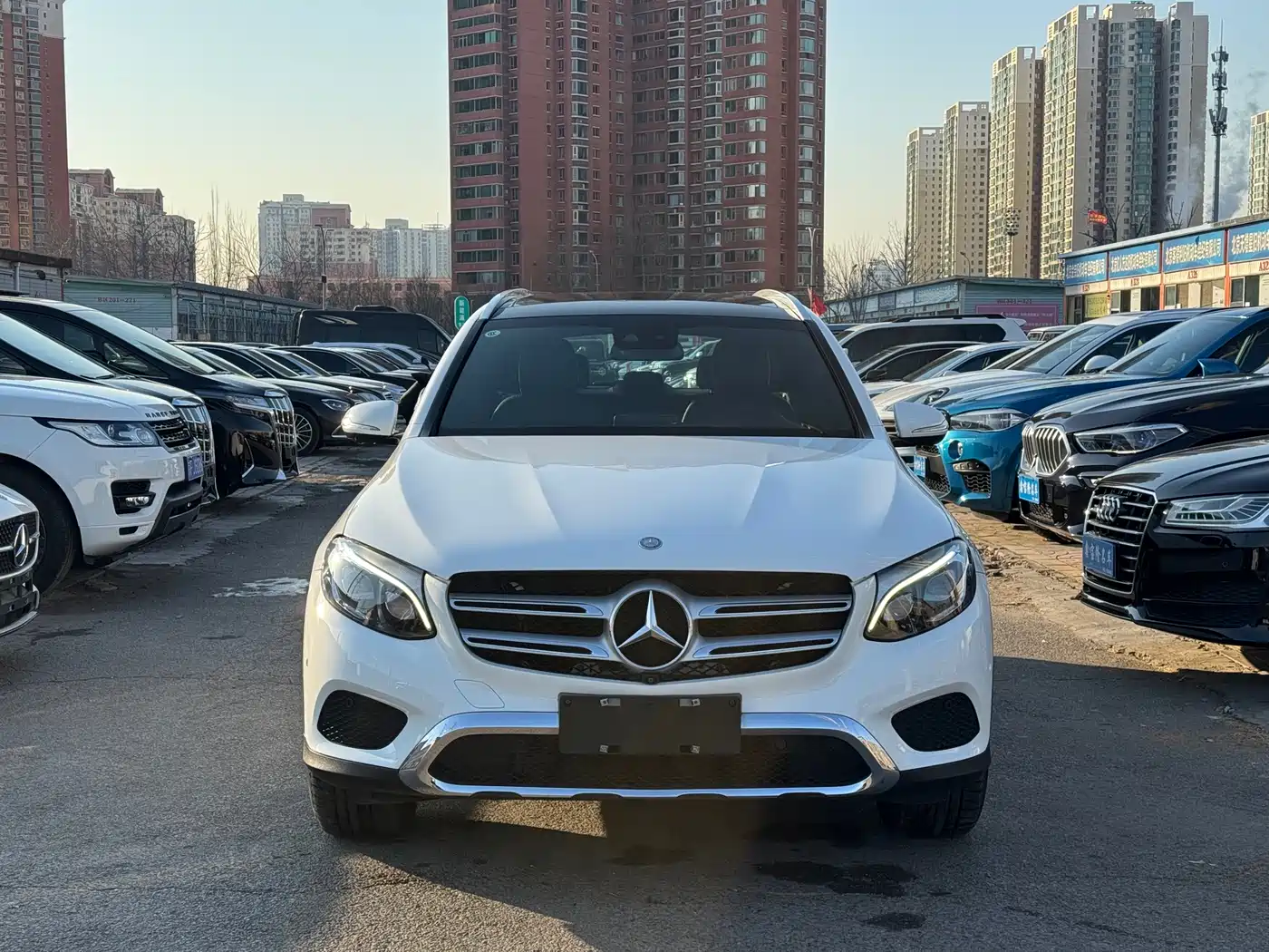 Mercedes-Benz GLC 2016 GLC 300 4MATIC Dynamic фото 2