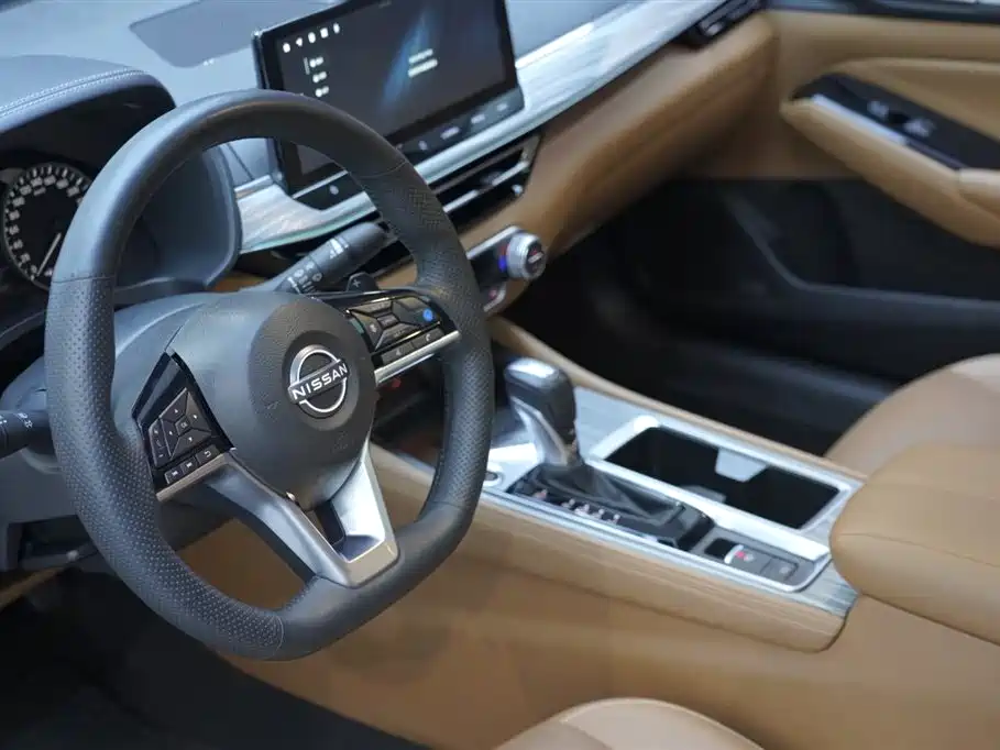Nissan Teana 2022 2.0T XV Premium Edition фото 16