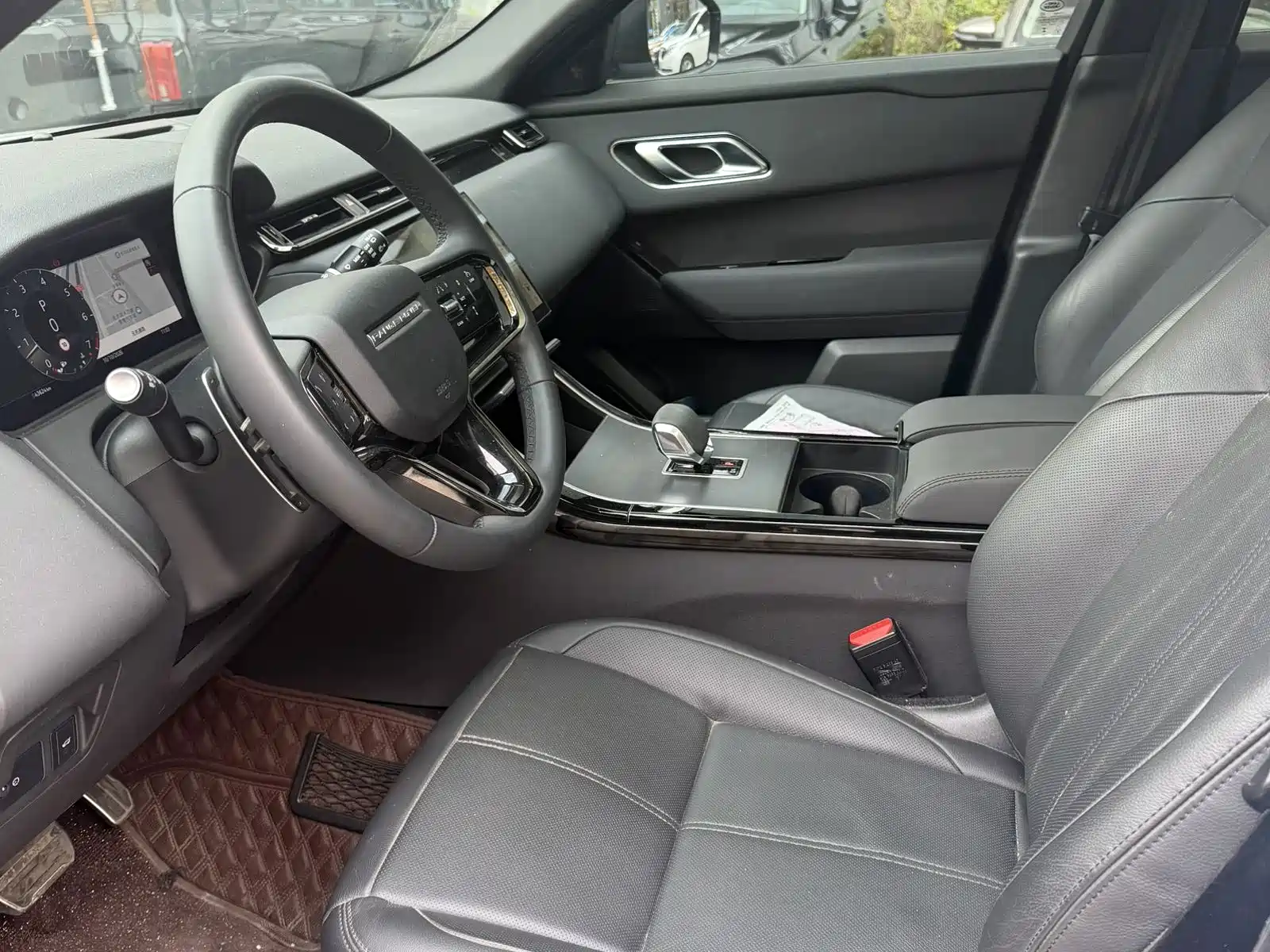 Фото 5 - Land Rover Range Rover Velar