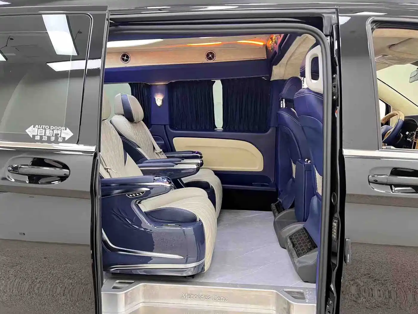 Mercedes-Benz Vito 2018 2.0T Elite Edition 7-seater China VI фото 8