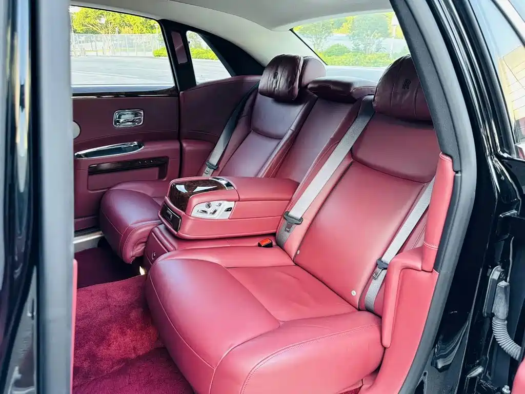 Фото 4 - Rolls-Royce Ghost