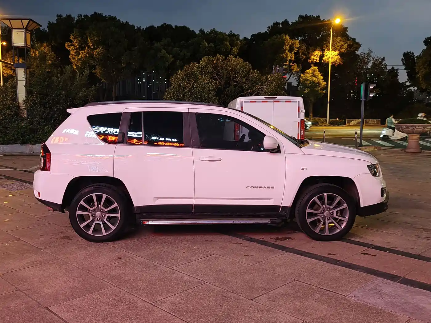 Jeep Compass (Import) 2015 2014 Facelift 2.0L 2WD Elite Edition