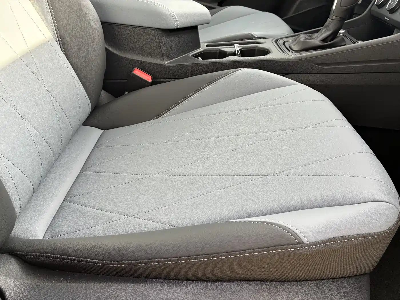 Volkswagen Lavida 2026 1.5L Auto 5 Million Edition фото 14