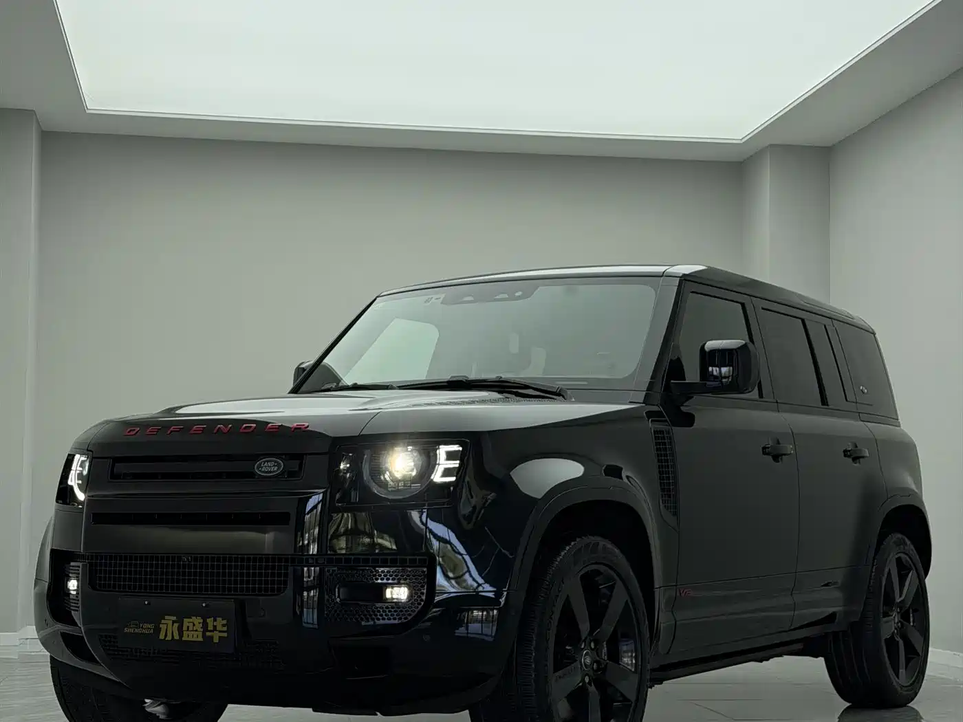 صورة 3 - Land Rover Defender