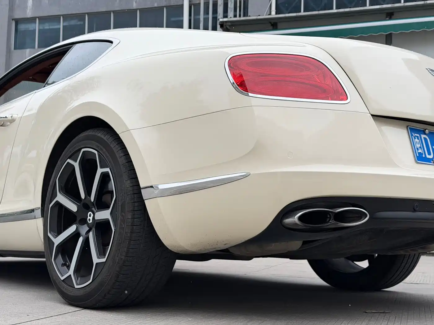 Bentley Continental 2013 2012 4.0T GT V8