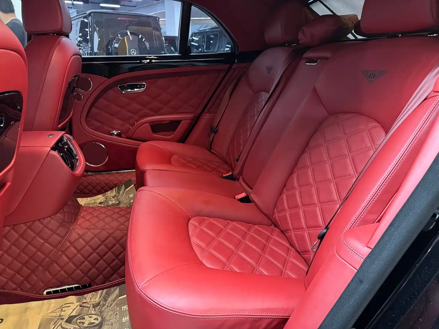 Bentley Mulsanne 2015 6.8T Standard Edition фото 21