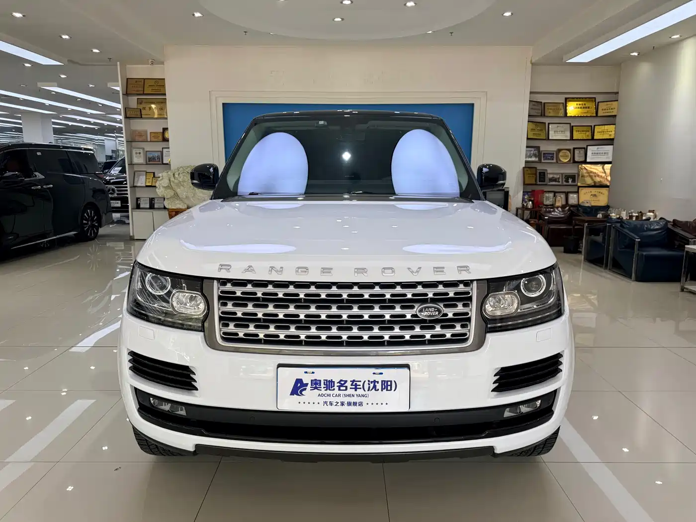 Land Rover Range Rover 2014 3.0 SC V6 Vogue фото 2