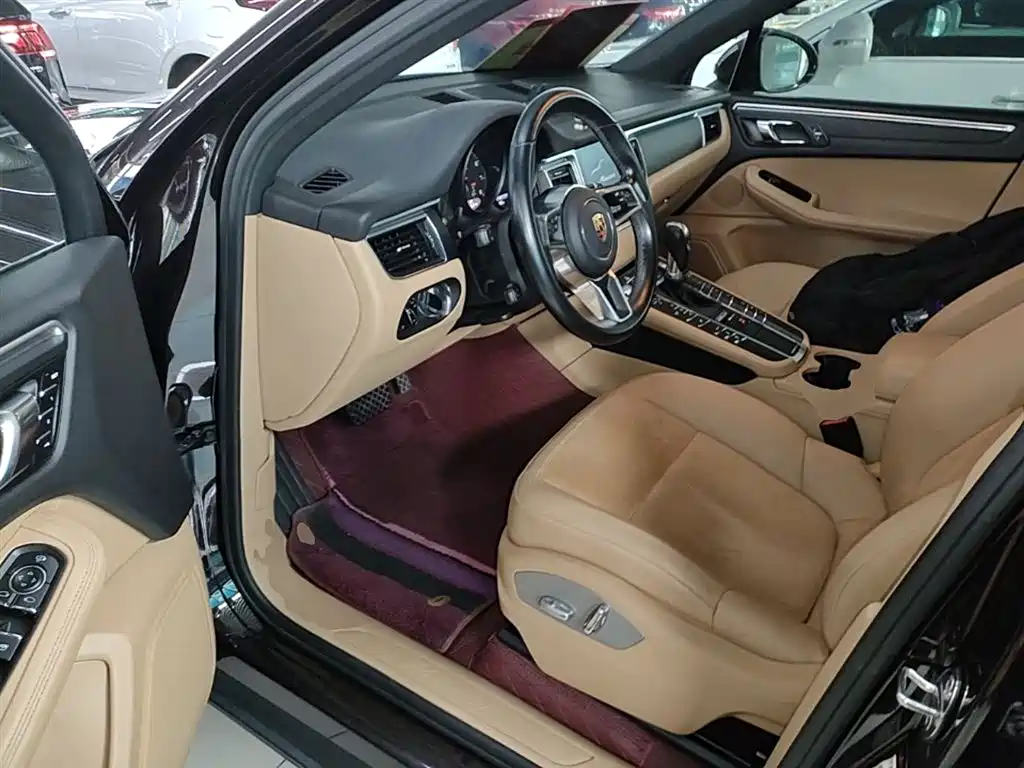 Porsche Macan 2017 Macan 2.0T фото 16