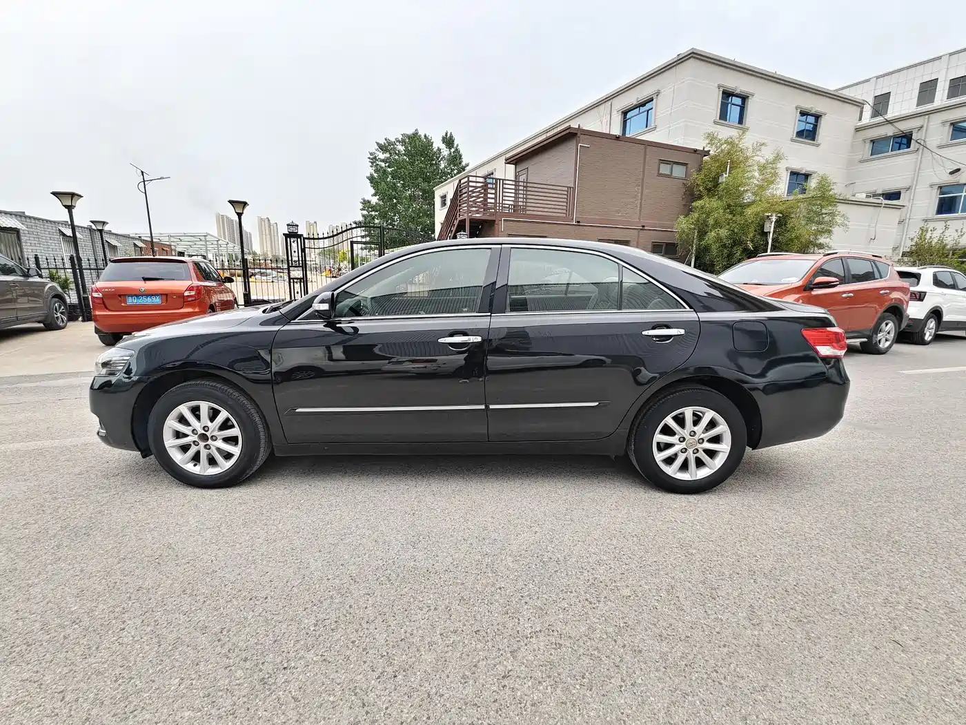 Toyota Camry 2013 200E Classic Elite Edition фото 12
