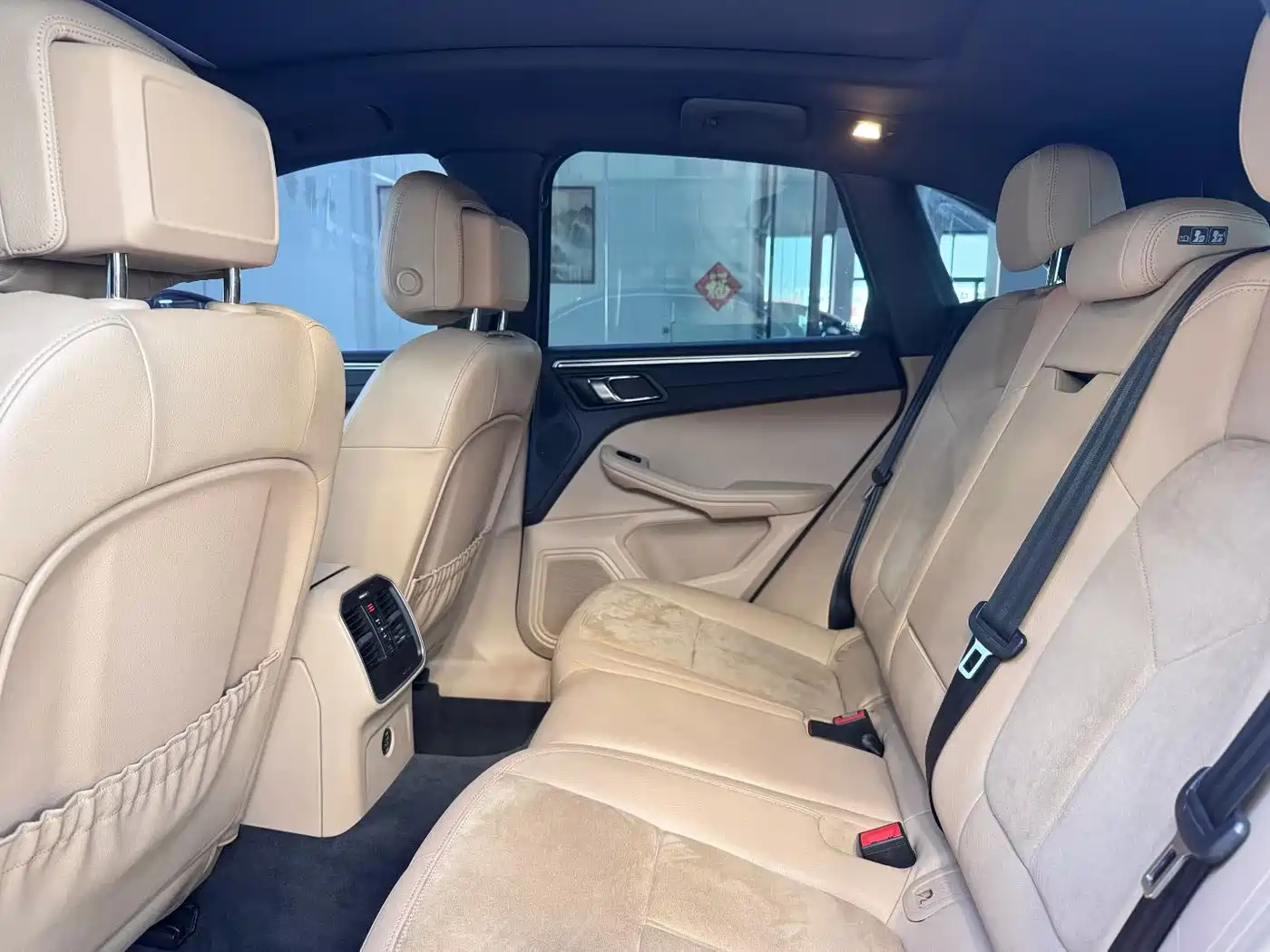 Porsche Macan 2018 Macan 2.0T фото 7