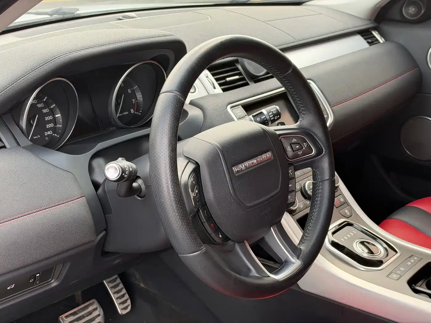 Land Rover Range Rover Evoque (Import) 2014 2014 2.0T 5-door Brilliance