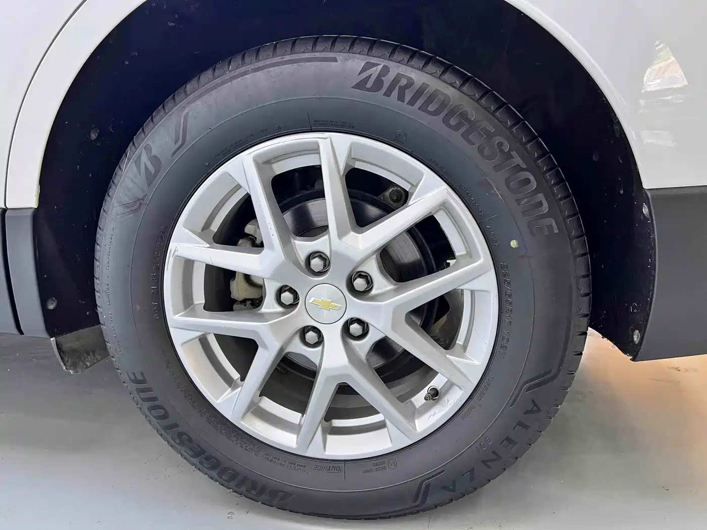 Chevrolet Equinox 2019 535T Auto Galloping Edition China V фото 15