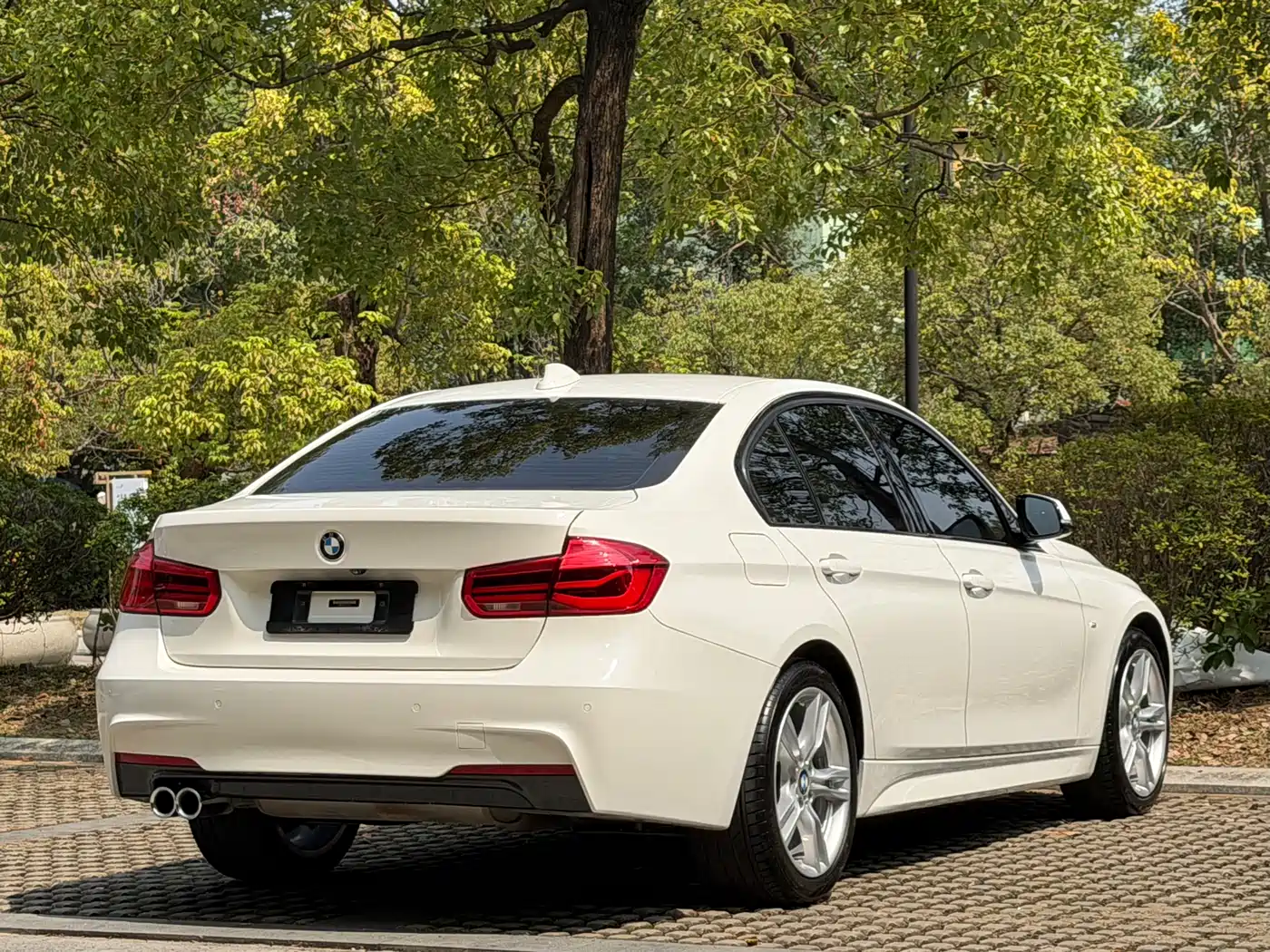 BMW 3 Series 2018 320i M Sport Package фото 20