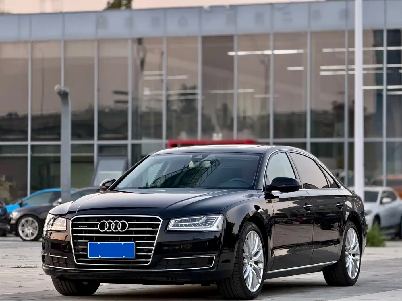 Audi A8 2014 — пригон из Китая