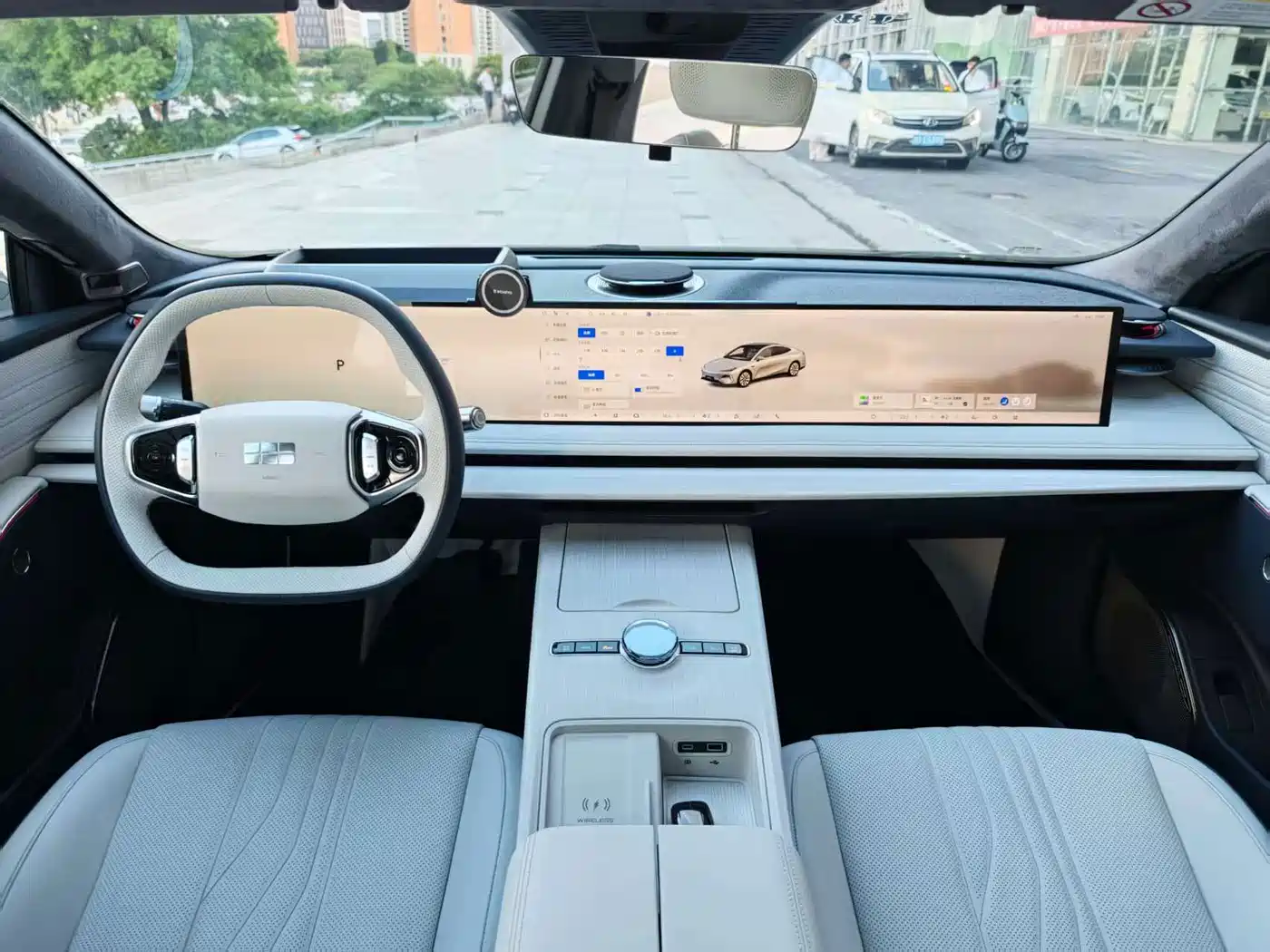 Geely Galaxy Galaxy E8 2024 2024 665km RWD Starship Voyager Edition