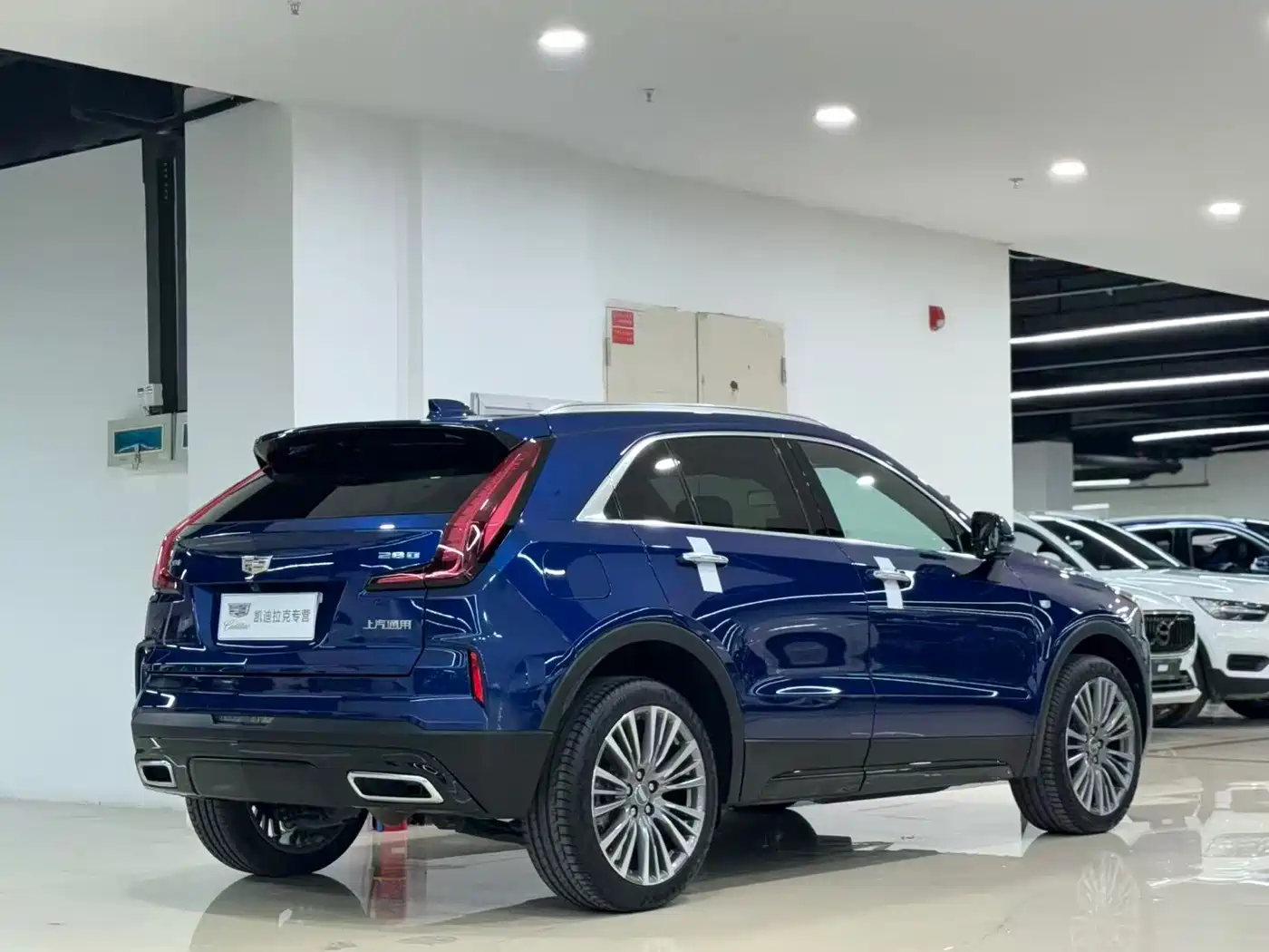 Cadillac XT4 2024 2024 Facelift 28T 2WD Premium