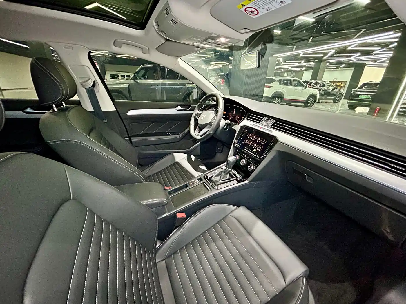 Volkswagen Magotan 2025 Popular Edition 280TSI DSG Comfort фото 31