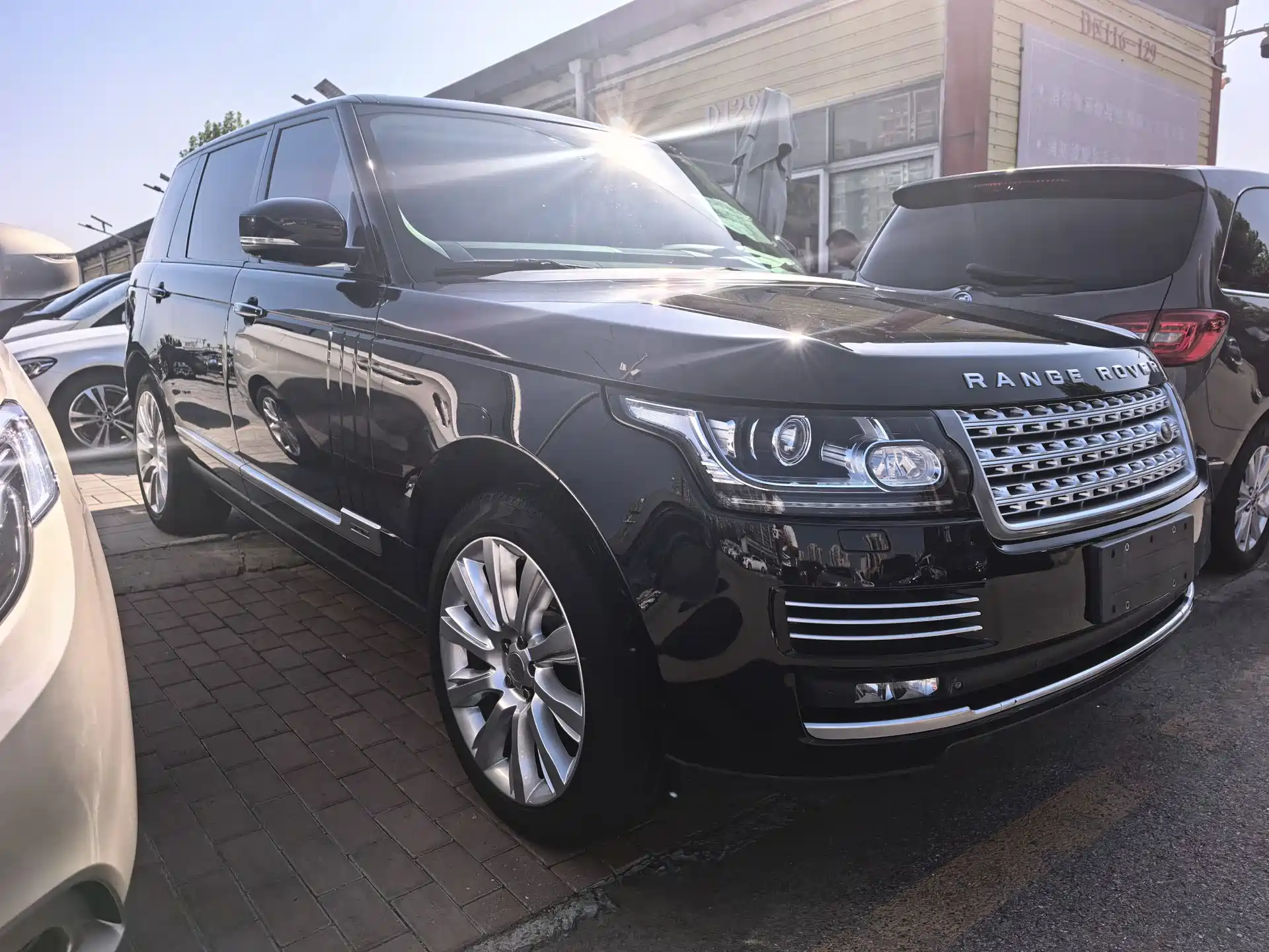 Фото 3 - Land Rover Range Rover