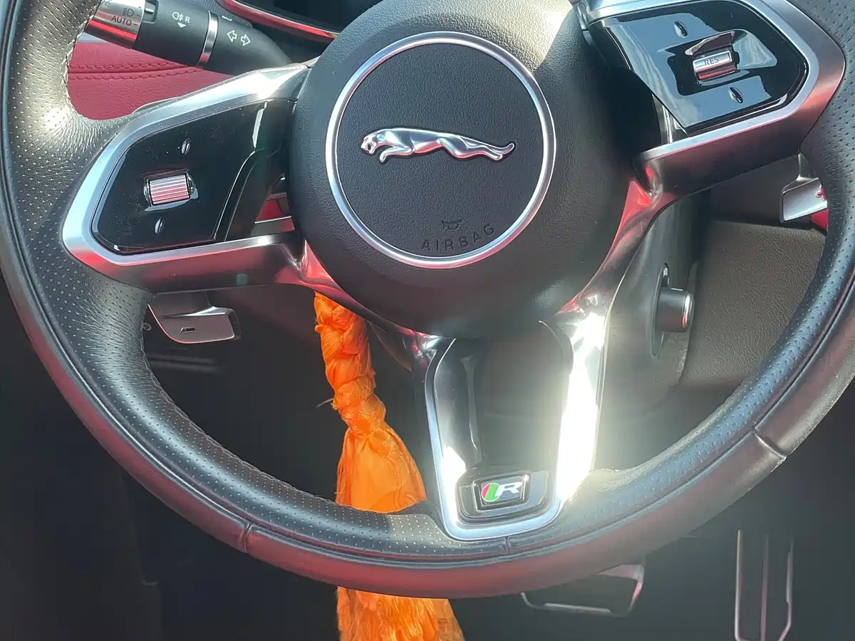 Jaguar F-PACE 2022 Model P340 R-Dynamic SE фото 11