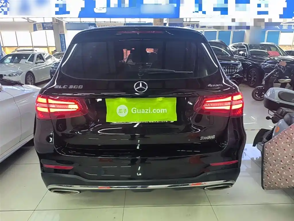 Mercedes-Benz GLC 2018 Facelift GLC 300 4MATIC Dynamic фото 6
