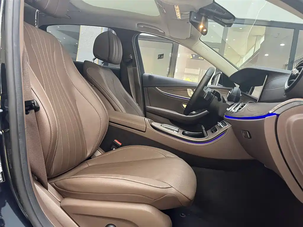 Mercedes-Benz E-Class 2023 Facelift E 300 L Fashion фото 13