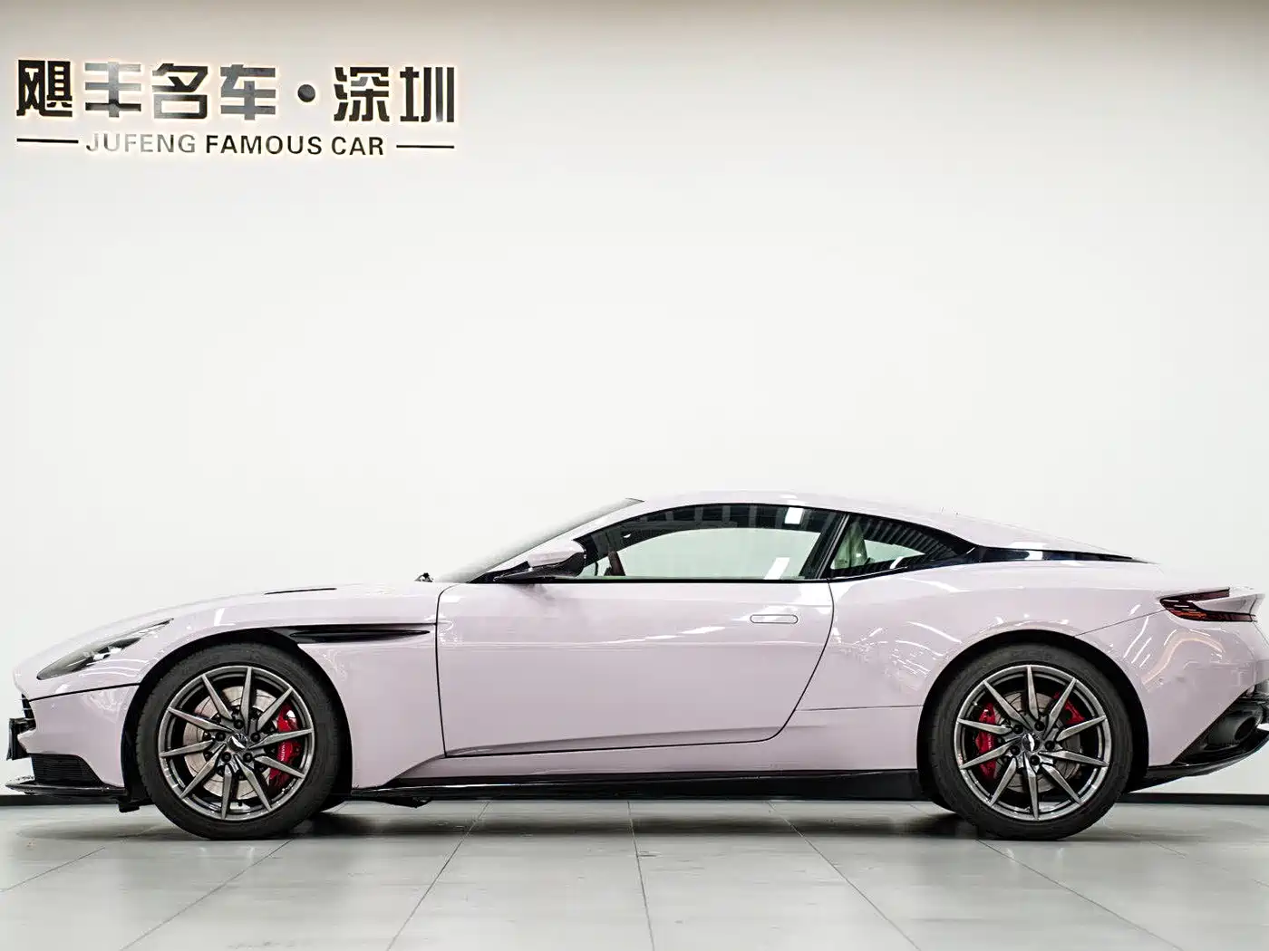 Aston Martin DB11 2016 2016 5.2T Launch Edition