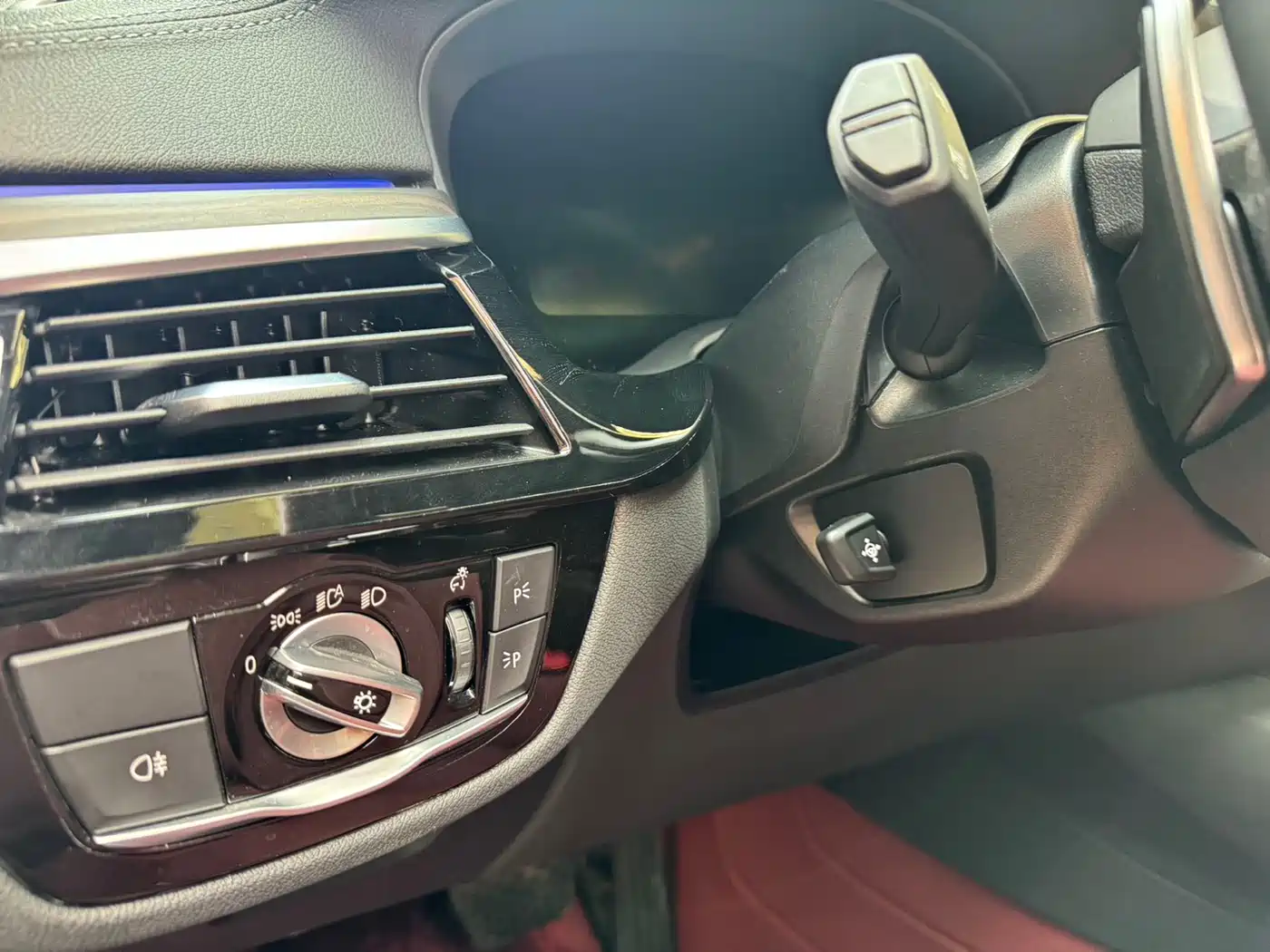 BMW 5 Series 2023 530Li Leading M Sport Package фото 13