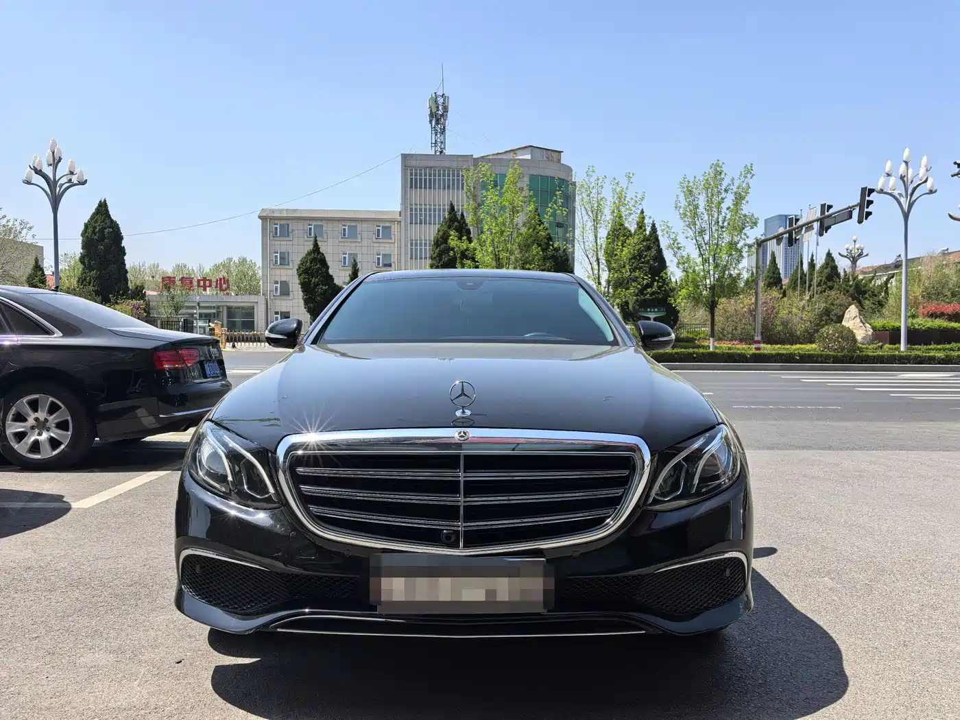 Mercedes-Benz E-Class 2018 Facelift E 200 L Sport фото 2
