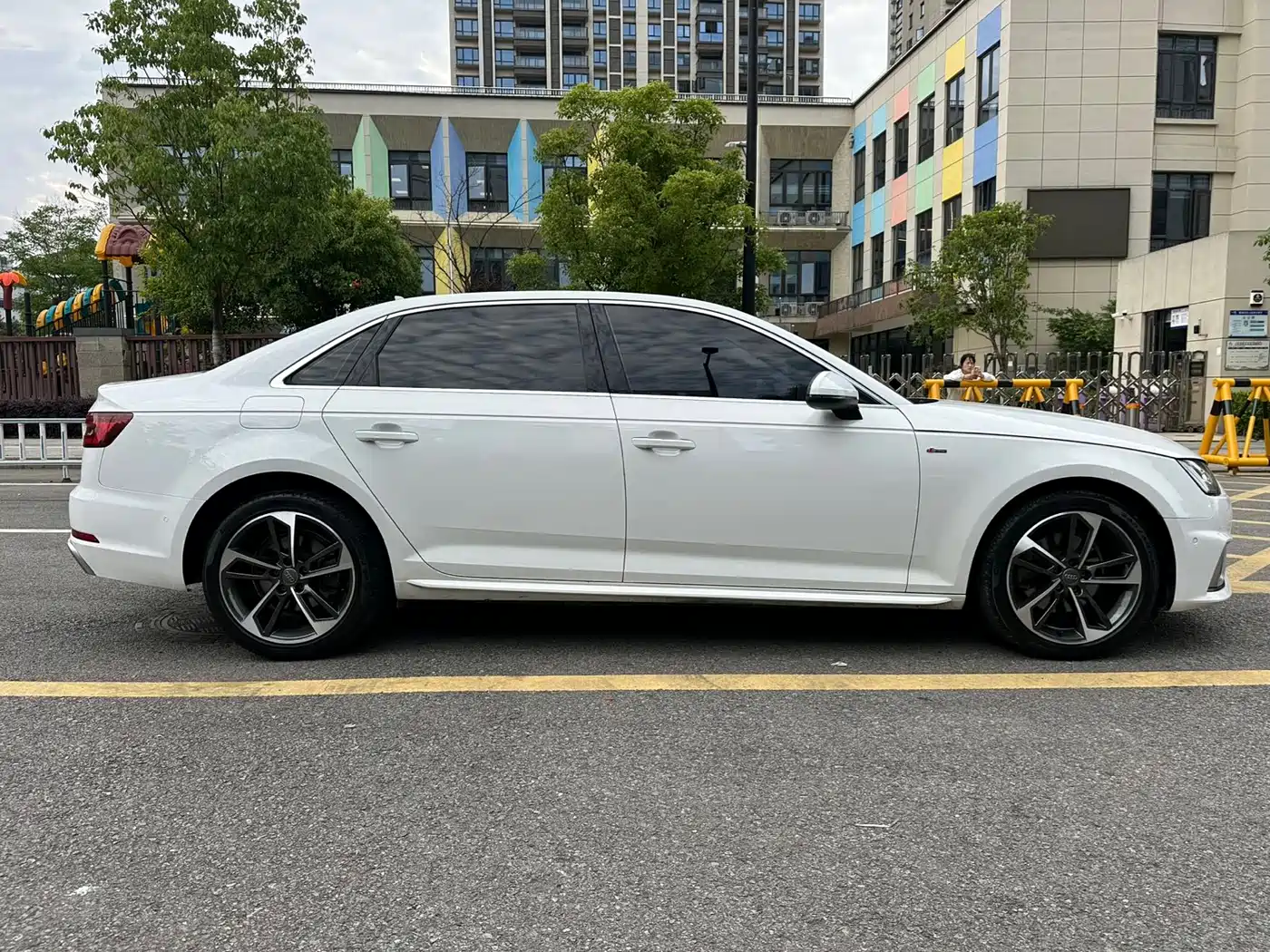 Audi A4L 2019 40 TFSI Fashion (China V) фото 18