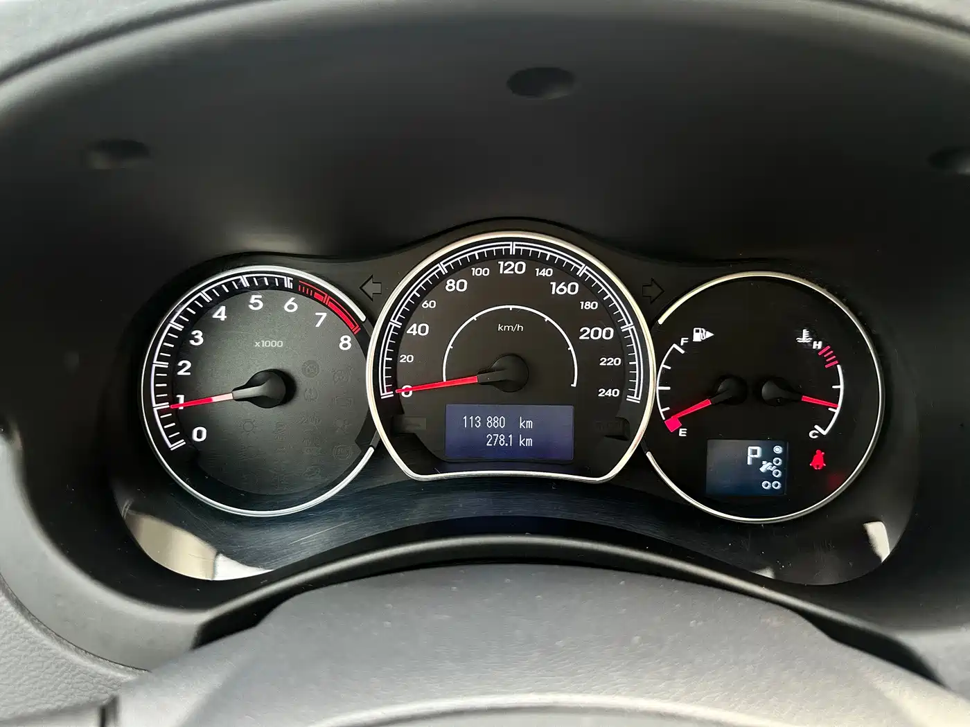 Renault Koleos (Import) 2014 2014 2.5L 2WD Comfort Edition