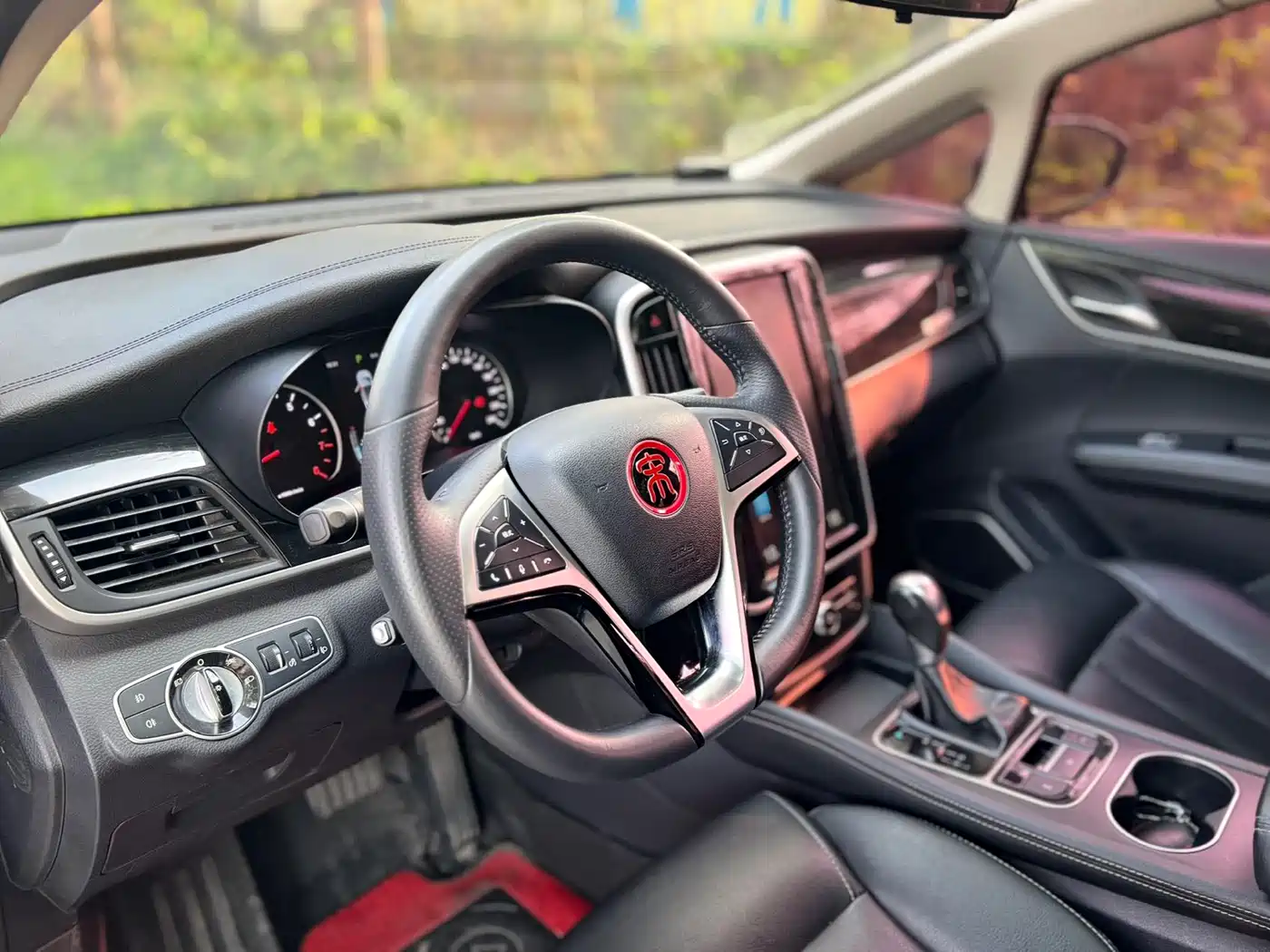 BYD Song MAX 2018 2017 1.5T Auto Smart Elite 7-Seater