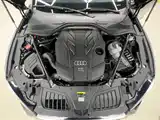 Фото 24 - Audi A8