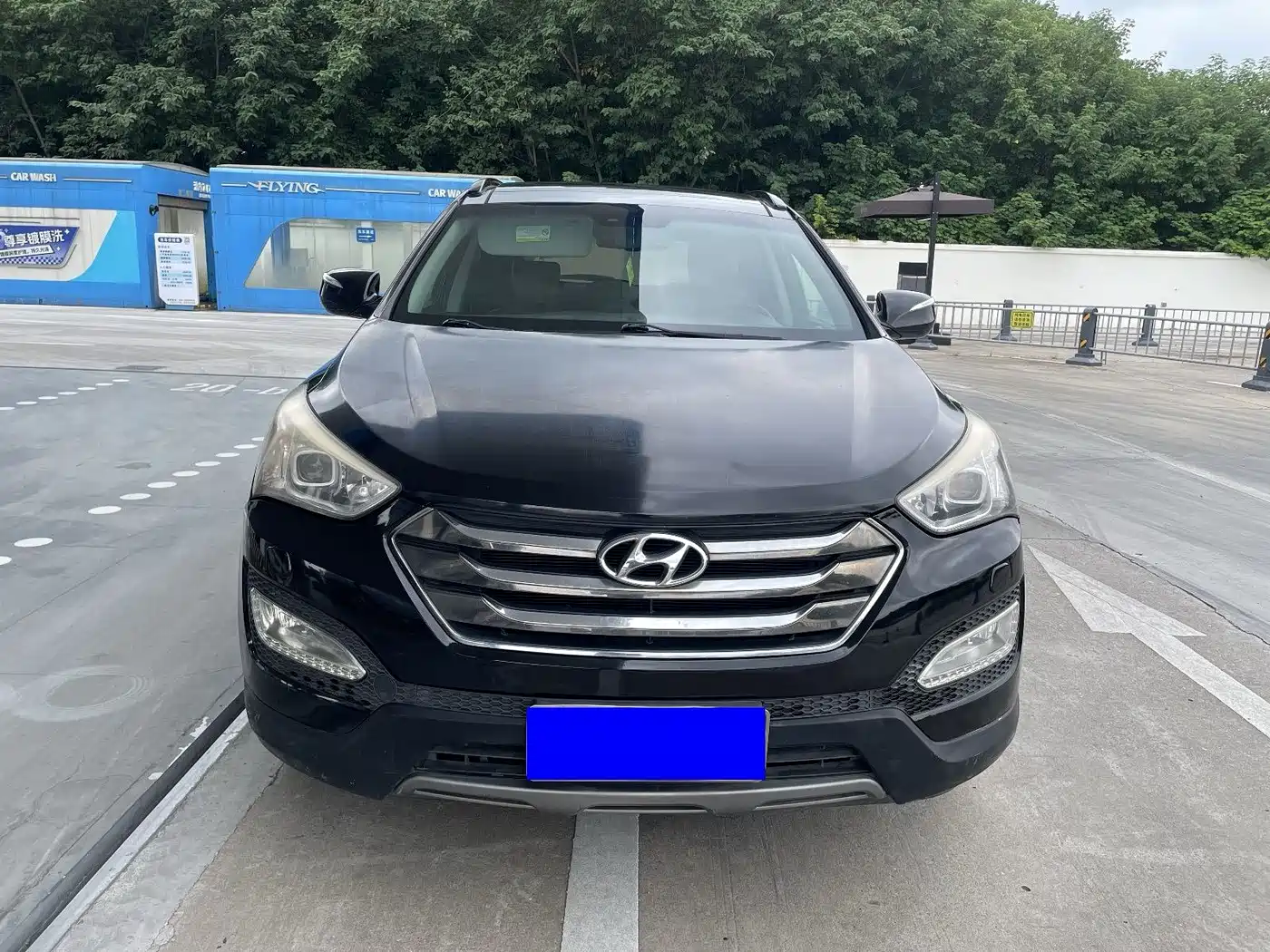 Фото 2 - Hyundai Santa Fe