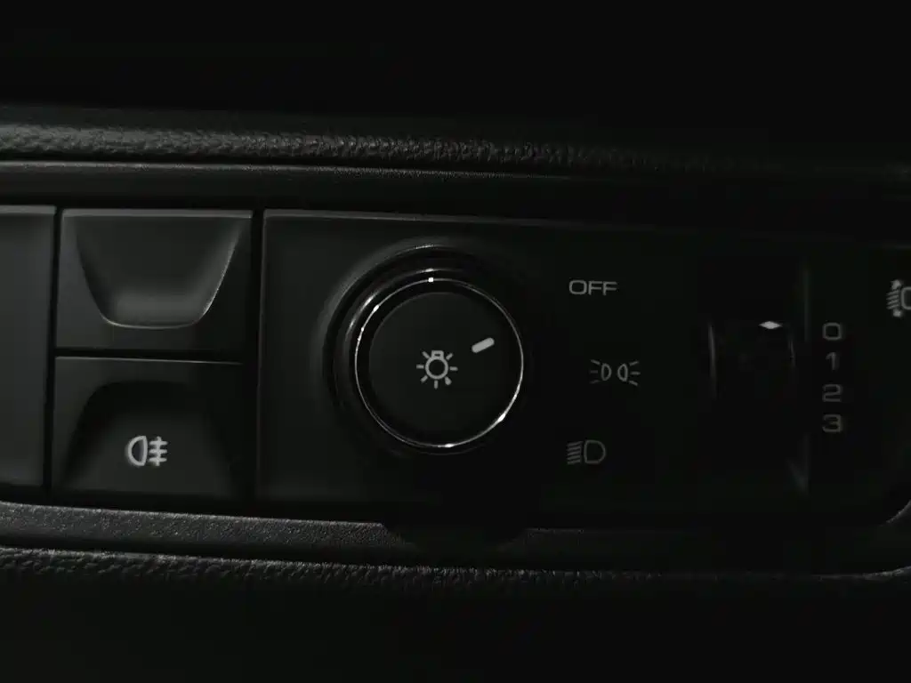 Baojun RS-3 2020 2020 1.5L CVT 24-hour Online Elite Model