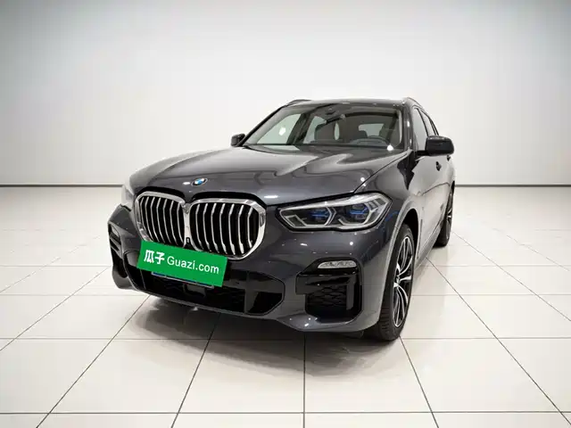 BMW X5 xDrive40i, M Спорт-пакет