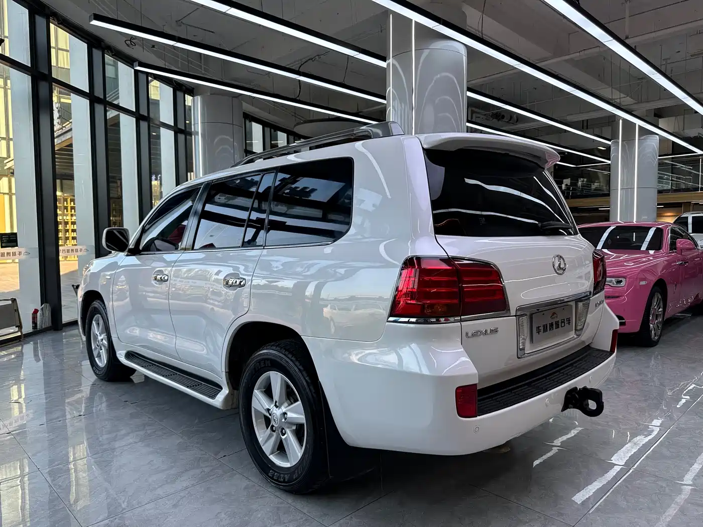 Lexus LX 2009 570 фото 22