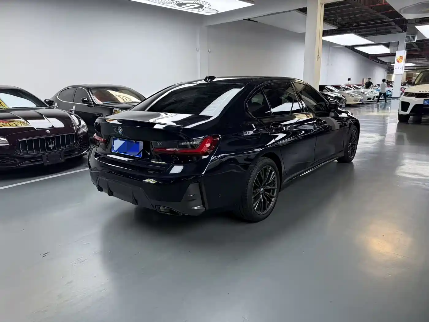 BMW 3 Series 2024 325Li M Sport Shadowline Package фото 14
