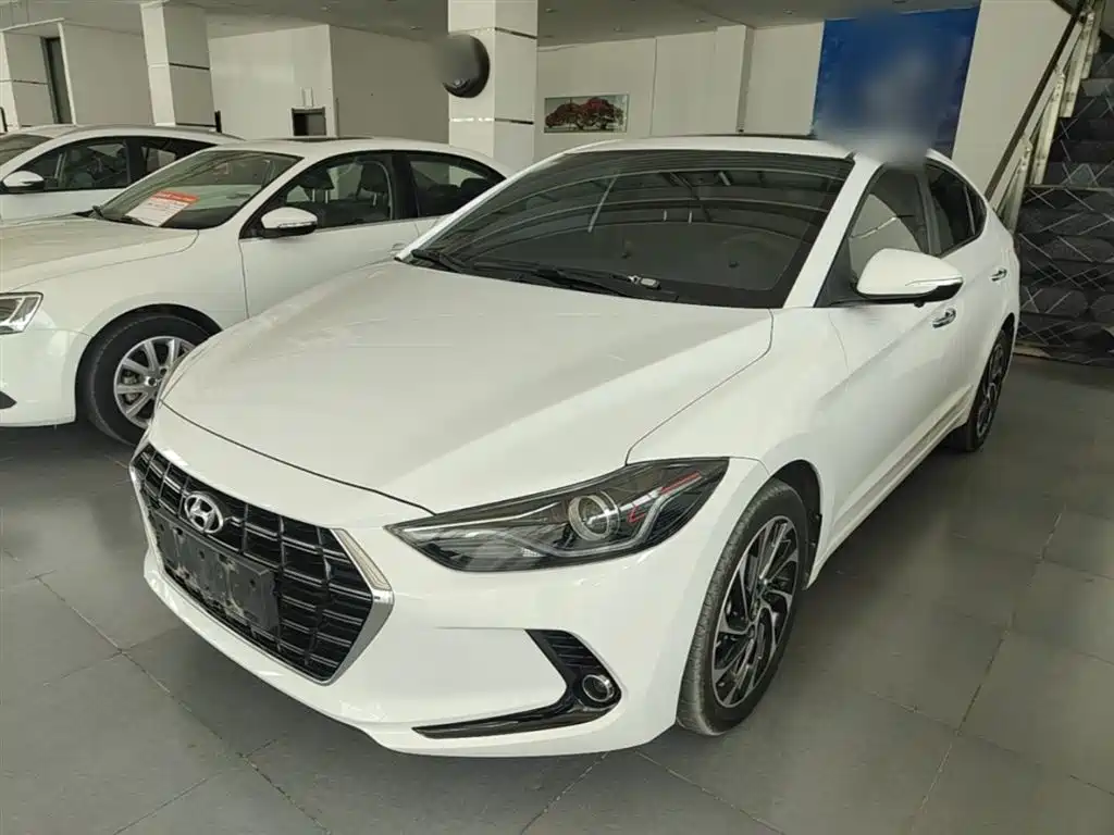 Hyundai Elantra 2019 1.4T Dual-clutch XuanDong·Vitality Type фото 2