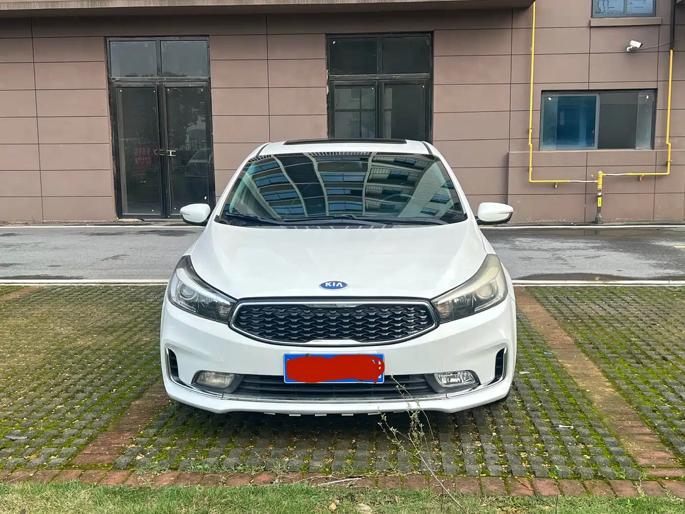 KIA K3