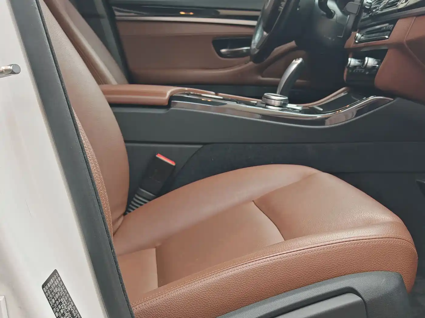 BMW 5 Series 2017 520Li Classic Edition фото 4
