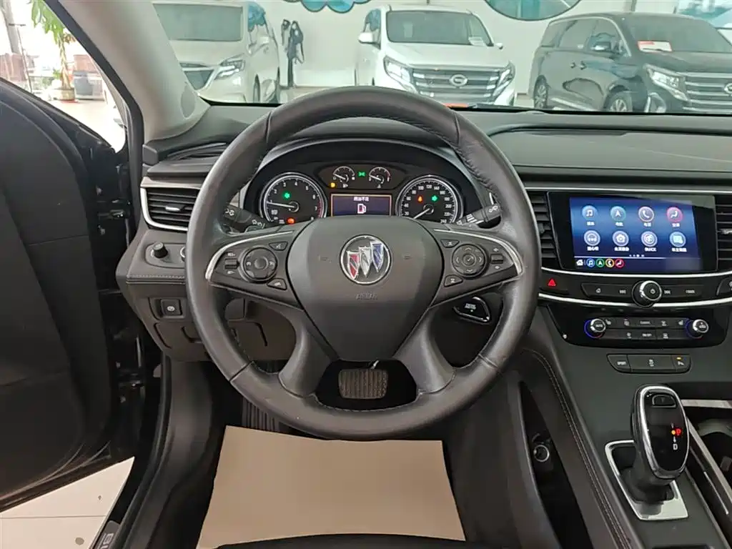 Buick LaCrosse 2022 652T Luxury фото 11