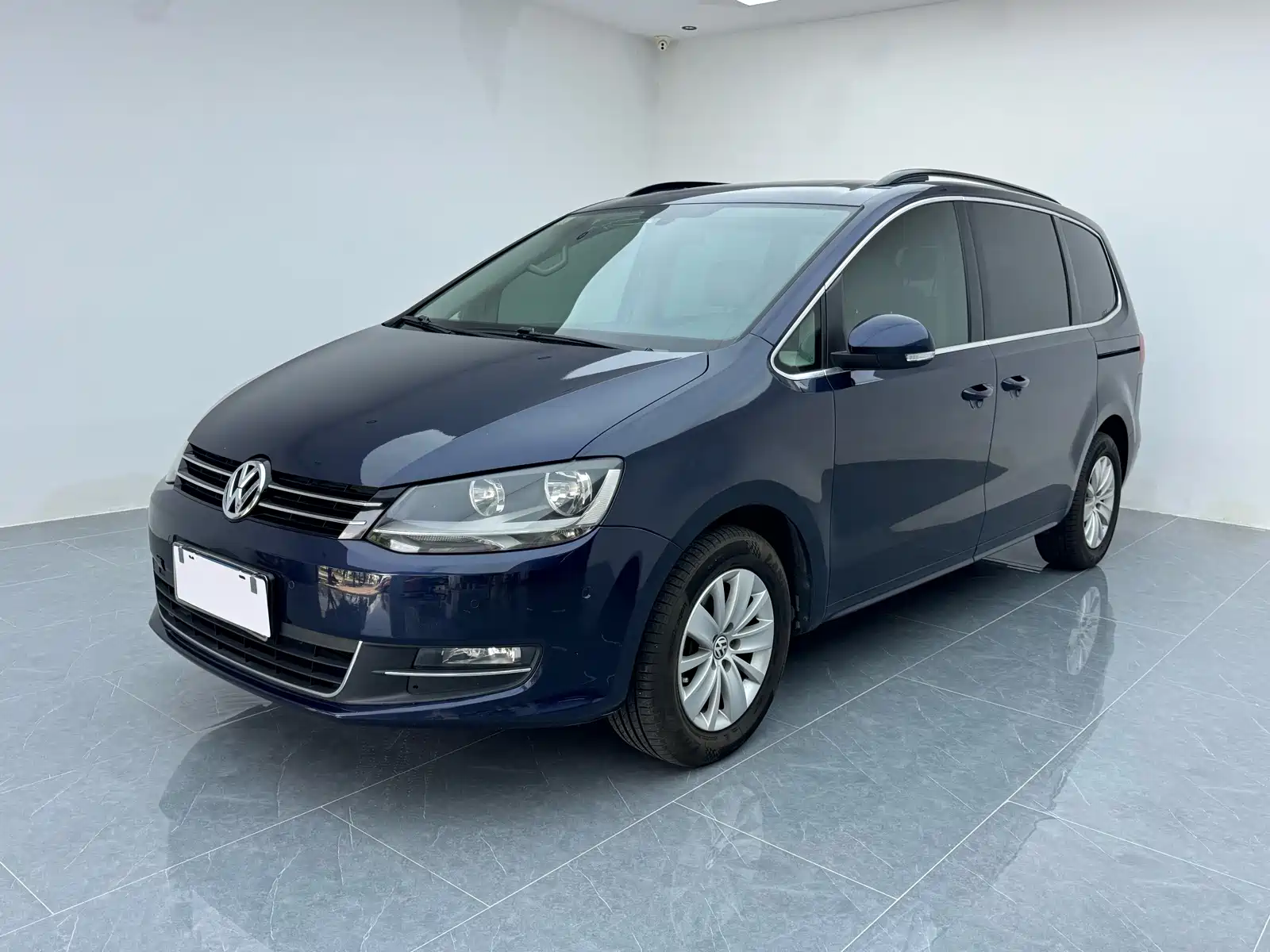 Фото 1 - Volkswagen Sharan