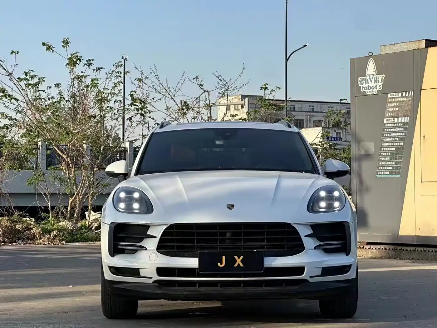 Porsche Macan 2018 Macan 2.0T фото 2