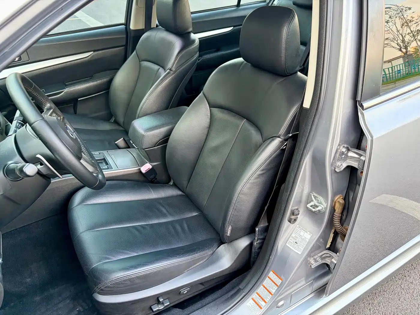 Subaru Legacy 2010 2010 Model 2.0i Luxury