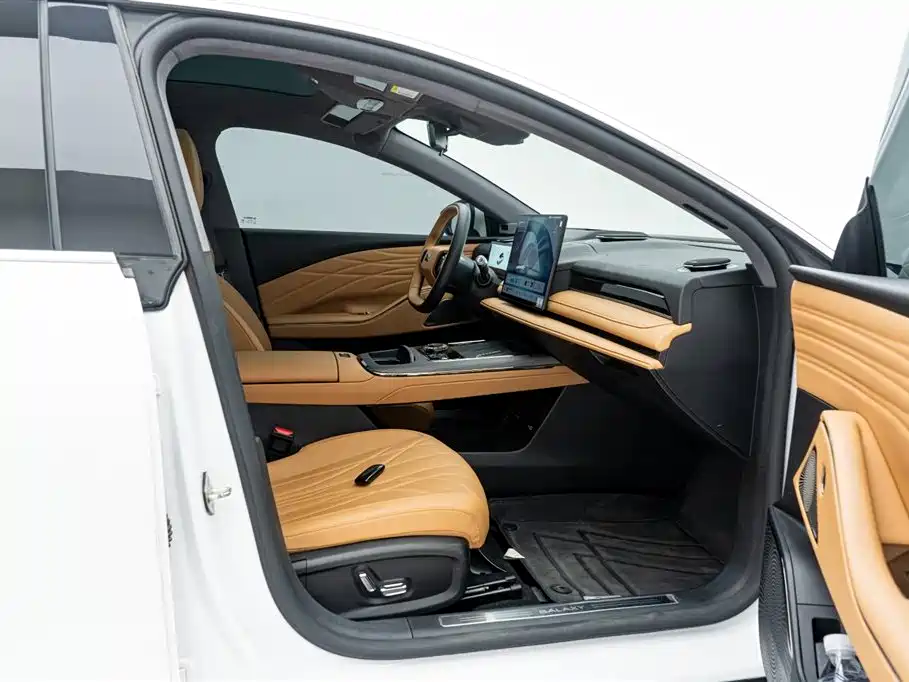 Geely Galaxy Galaxy Xingyao 8 2025 130km EM-P Starship Edition фото 17